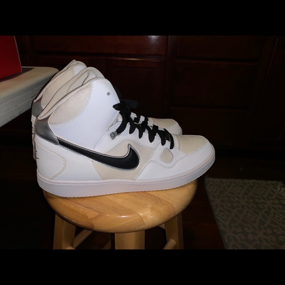 Nike AirForces Size 13